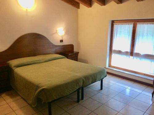 Hotel Edelweiss San Zeno di Montagna Exterior photo